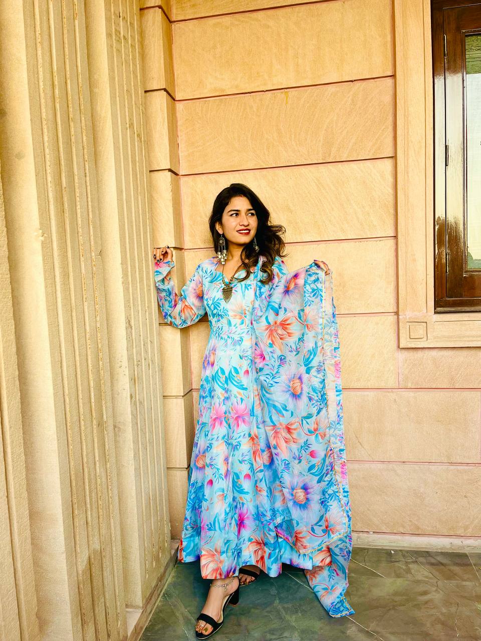 Gown Febrics Organza Taby Silk Heavy Quality Fabric With Digital Print And Full Sleeve