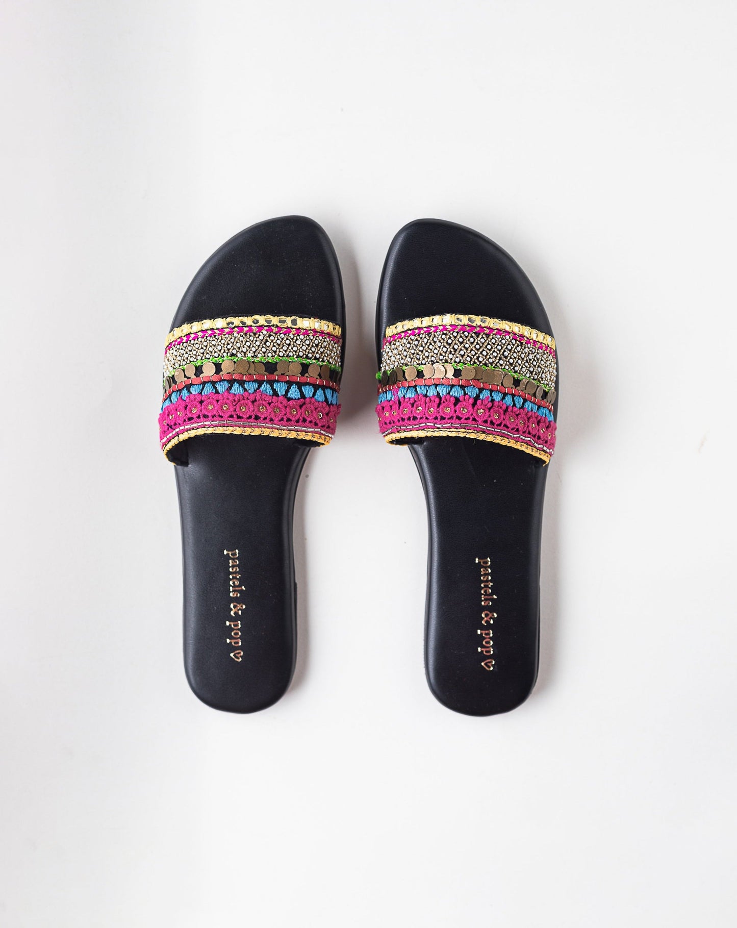 NOMADIC (SLIDES)